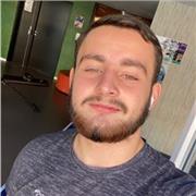 Cours d’anglais tout niveau , titulaire d’un bac technologique + 2 ans de classe préparatoire et actuelement en Licence 2eme année de maths je saurais cous aidez a vous ameliorer dans n’importe quelle domaine !